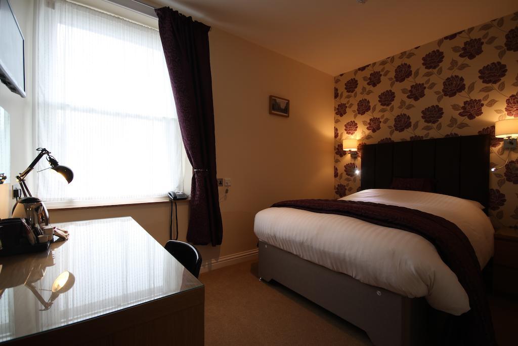 The Lion Hotel Blaenavon Oda fotoğraf
