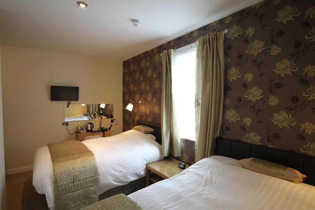 The Lion Hotel Blaenavon Oda fotoğraf