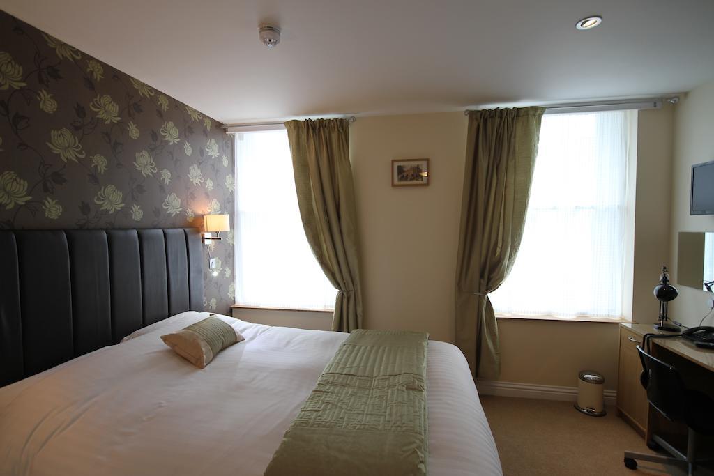 The Lion Hotel Blaenavon Oda fotoğraf